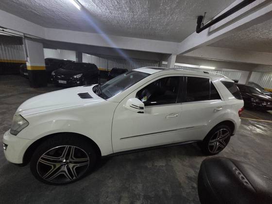 MERCEDES-BENZ ML 350 3.0 CDI SPORT 4X4 V6 DIESEL 4P AUTOMÁTICO MERCEDES-BENZ ML 350 3.0 CDI SPORT 4X4 V6 DIESEL 4P AUTOMÁTICO